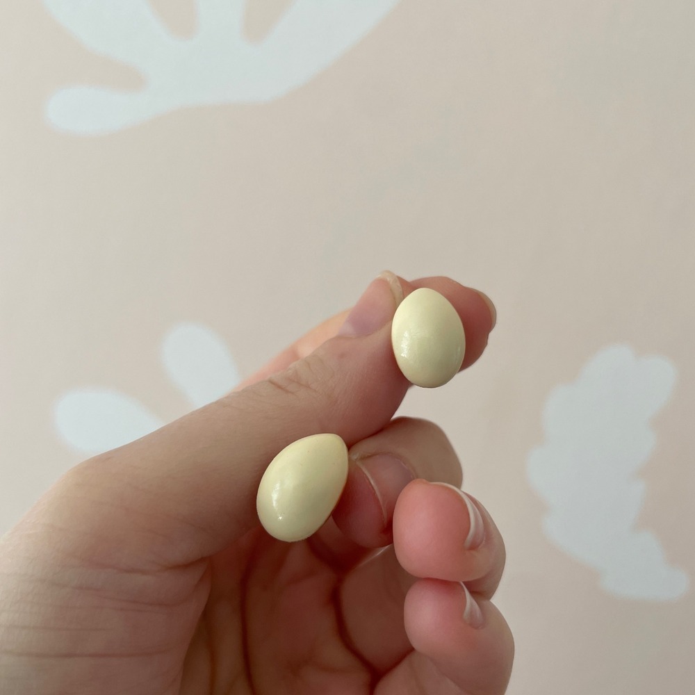 Vintage Ivory Enamel Egg Clip On Earrings Gold Tone Half Hoop Studs Cream